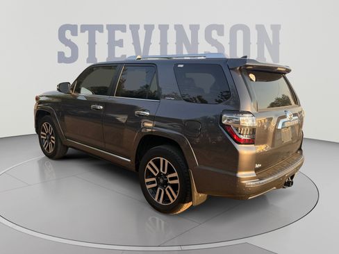 Used 2021 Toyota 4Runner Limited AWD/4WD image 3