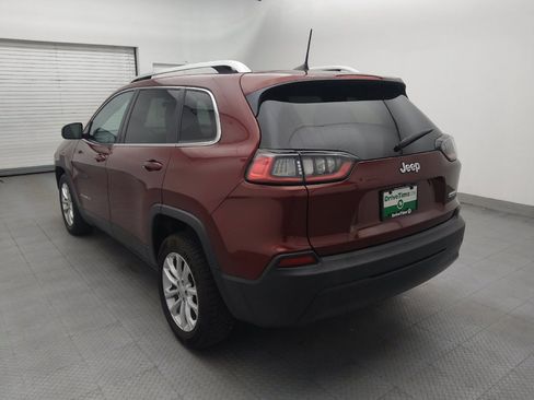 Used 2019 Jeep Cherokee Latitude w/ Cold Weather Group FWD image 5