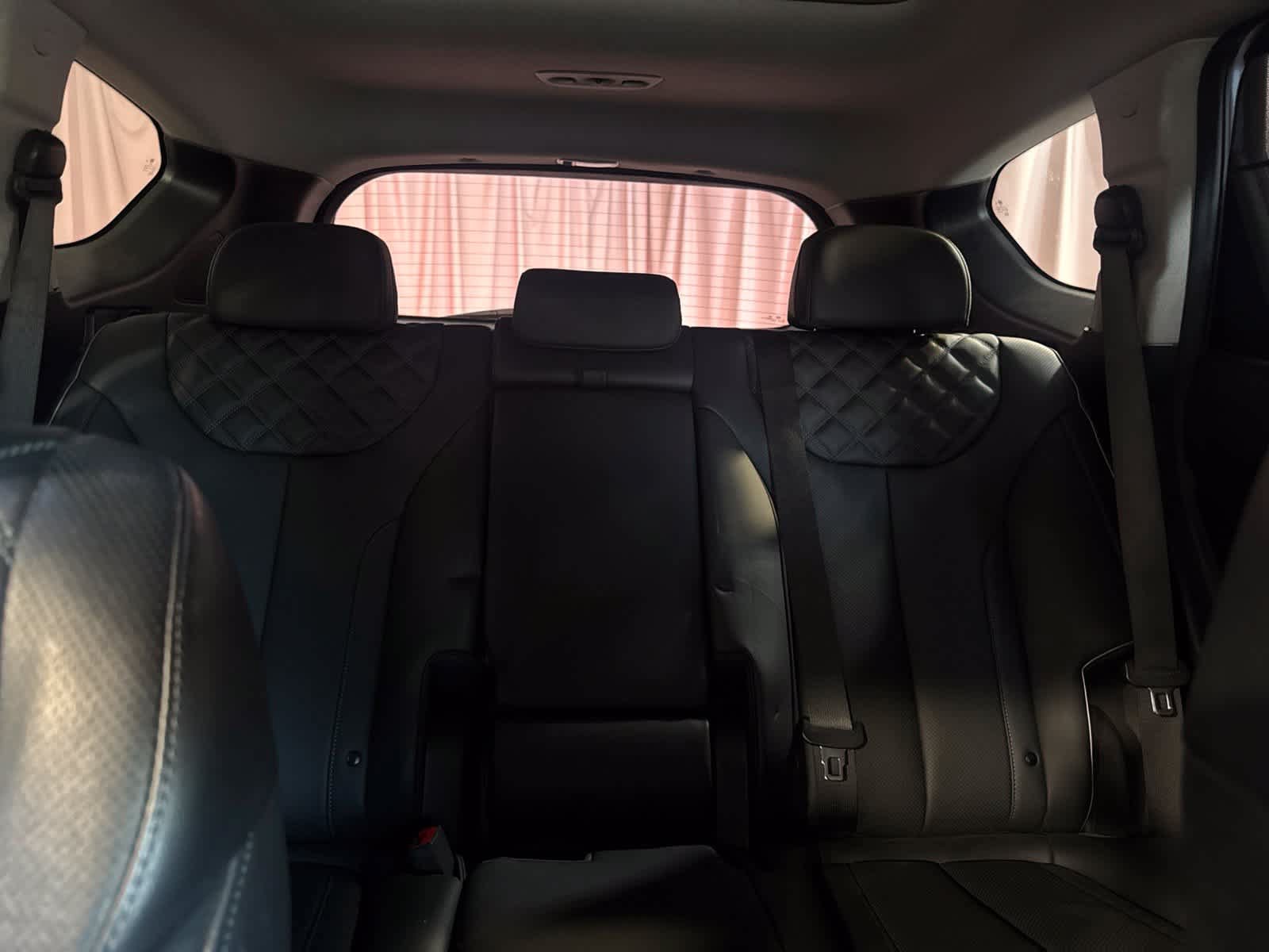 Used 2021 Hyundai Santa Fe Limited AWD/4WD image 19