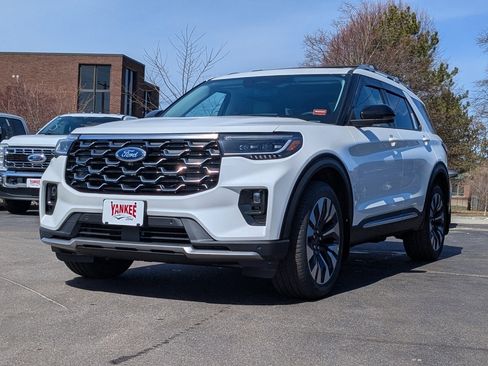 New 2026 Ford Explorer Platinum image 7