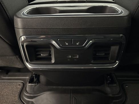 Used 2024 Chevrolet Silverado 1500 High Country w/ Technology Package image 37