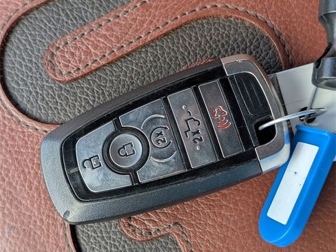 Used 2020 Ford F150 King Ranch image 32