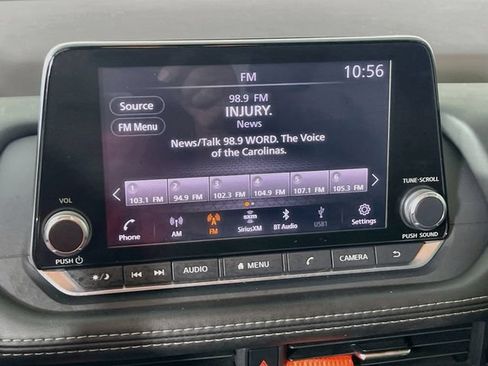 Used 2021 Nissan Rogue S FWD image 14