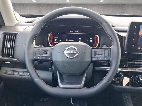 New 2026 Nissan Pathfinder Platinum FWD image 22