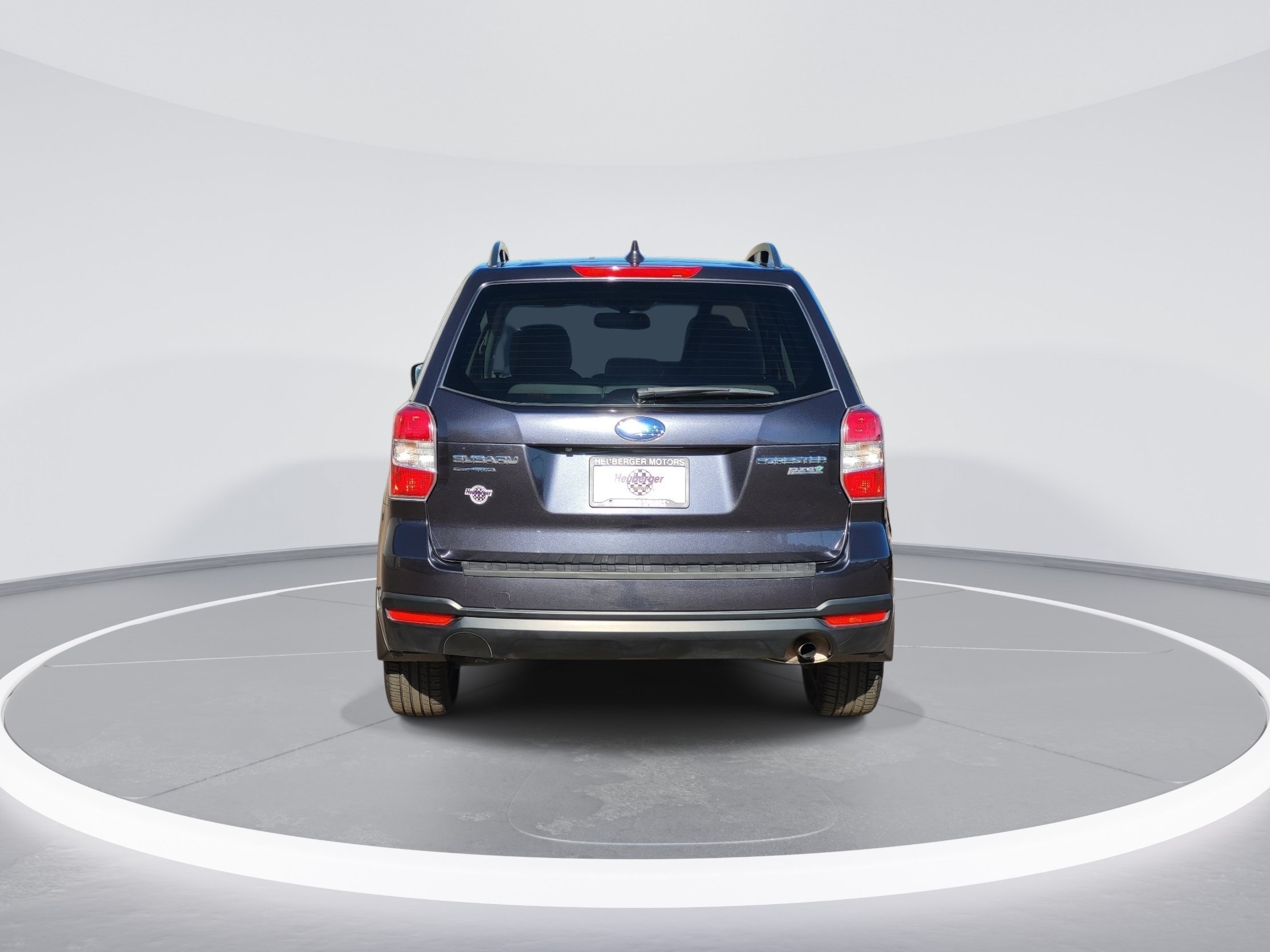 Used 2016 Subaru Forester 2.5i Premium w/ All-Weather Package AWD/4WD image 6