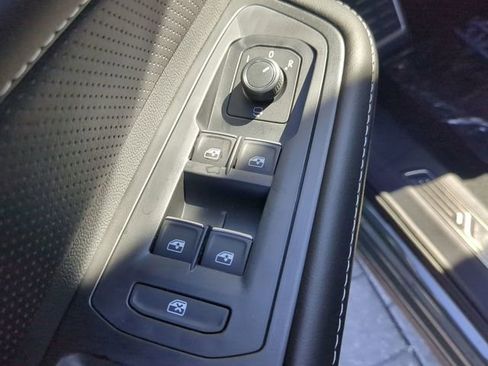 New 2026 Volkswagen Atlas SEL Premium R-Line AWD/4WD image 19