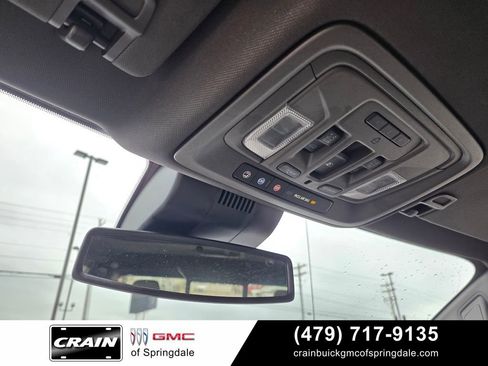 Used 2025 GMC Sierra 1500 SLT w/ SLT Premium Plus Package AWD/4WD image 21