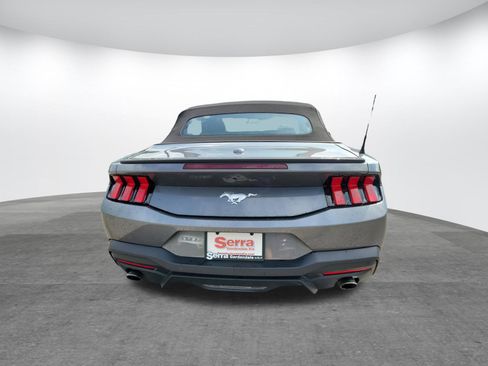 Used 2025 Ford Mustang Premium RWD image 24