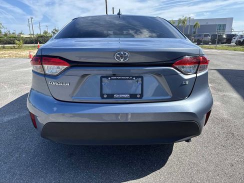 Used 2024 Toyota Corolla LE FWD image 5