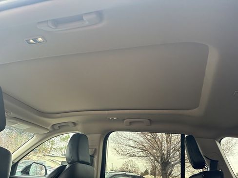 Used 2023 Lincoln Aviator Reserve w/ Equipment Group 201A image 20