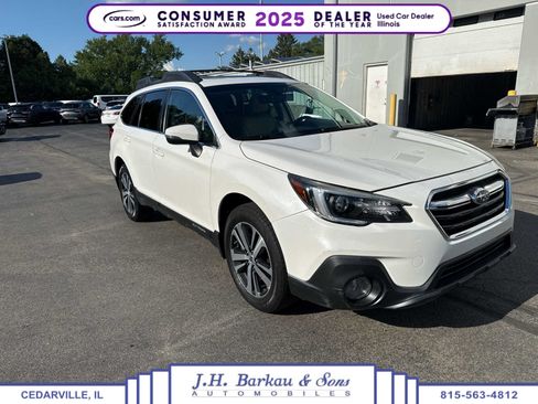 Used 2018 Subaru Outback 3.6R Limited AWD/4WD image 1