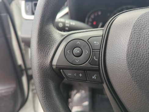 Used 2025 Toyota RAV4 LE FWD image 12