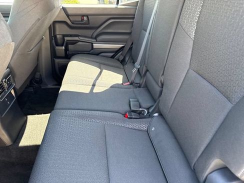 Used 2026 Toyota 4Runner SR5 AWD/4WD image 29