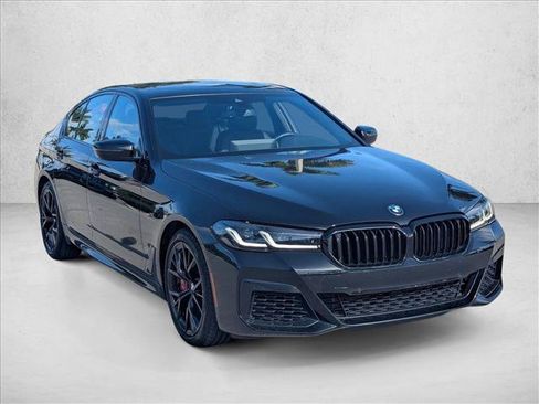 Certified 2023 BMW 540i xDrive w/ M Sport Package AWD/4WD image 3