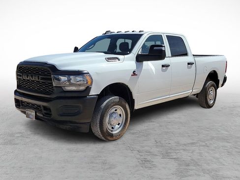 Used 2024 RAM 2500 Tradesman AWD/4WD image 5