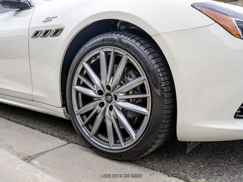 Used 2023 Maserati Quattroporte GT RWD image 63