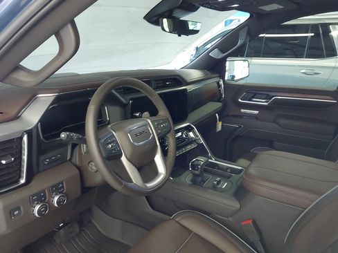 Used 2025 GMC Sierra 1500 Denali w/ Denali Reserve Package image 2