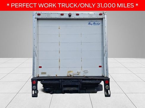 Used 2009 Chevrolet Express 3500 RWD image 5