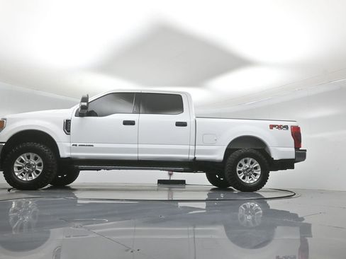 Used 2021 Ford F250 XLT w/ XLT Value Package AWD/4WD image 46
