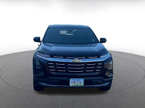 Used 2025 Chevrolet Equinox LT image 4