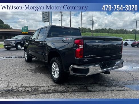 Used 2022 Chevrolet Silverado 1500 LT AWD/4WD image 8