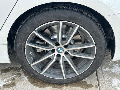 Used 2019 BMW 330i xDrive Sedan w/ Convenience Package image 32