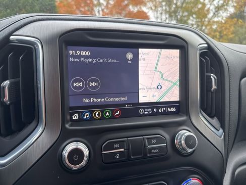 Used 2023 GMC Sierra 3500 Denali image 22