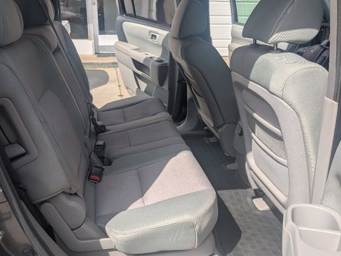 Used 2010 Honda Pilot EX image 14