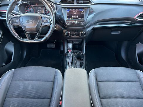 Used 2023 Chevrolet TrailBlazer RS AWD/4WD image 13