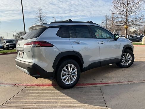 New 2026 Toyota Corolla Cross LE image 5