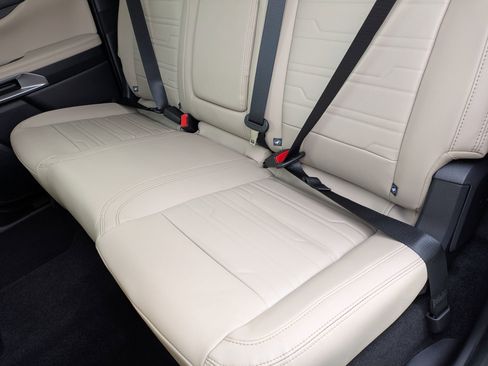 New 2025 Ford Ranger Lariat w/ FX4 Off-Road Package image 29