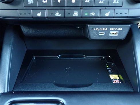 Certified 2026 Subaru Outback Premium w/ Premium/Limited Package AWD/4WD image 22