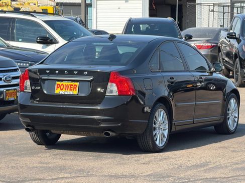 Used 2011 Volvo S40 T5 FWD image 3