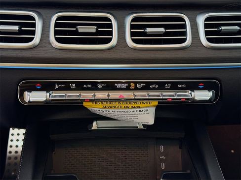 New 2026 Mercedes-Benz GLS 450 4MATIC image 19