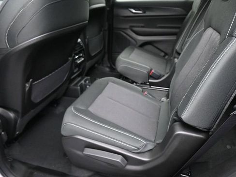 New 2025 Jeep Grand Cherokee L Laredo image 40