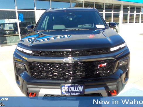 New 2026 Chevrolet Traverse Z71 w/ Enhanced Driving Package image 8