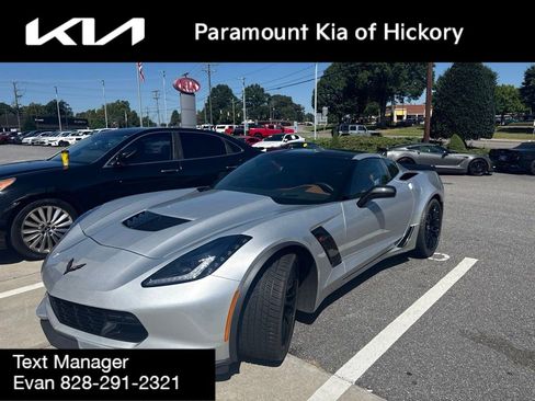 Used 2015 Chevrolet Corvette Z06 w/ 3LZ Preferred Equipment Group RWD image 1
