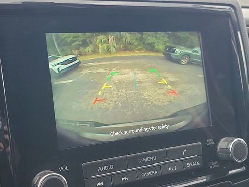 Used 2022 Nissan Frontier SV RWD image 20
