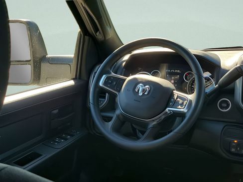 New 2026 RAM 3500 Tradesman AWD/4WD image 25
