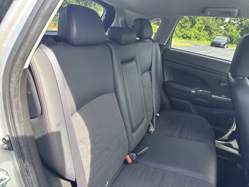 Used 2025 Mitsubishi Outlander Sport ES AWD/4WD image 32