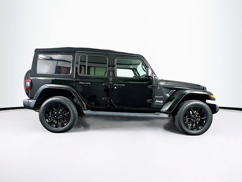 Used 2023 Jeep Wrangler Sahara w/ Cold Weather Group AWD/4WD image 10