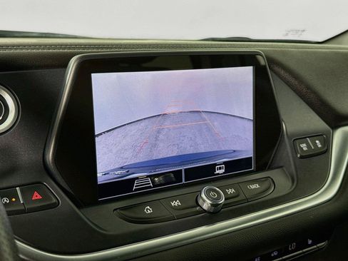 Used 2022 Chevrolet Blazer LT AWD/4WD image 14