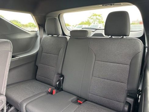 New 2026 Chevrolet Traverse LT w/ LPO, Floor Liner Package image 12