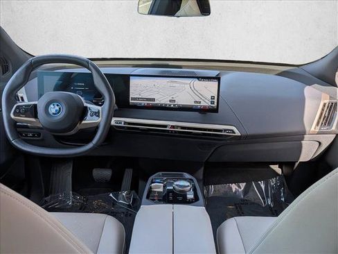 Certified 2024 BMW iX xDrive50 w/ Premium Package AWD/4WD image 19