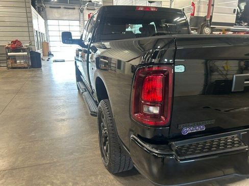 Used 2025 RAM 2500 Big Horn AWD/4WD image 27