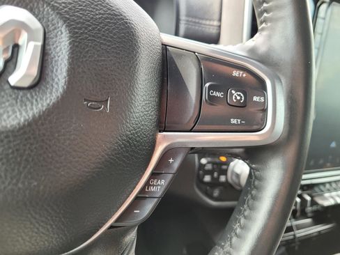 Used 2023 RAM 1500 Laramie AWD/4WD image 28