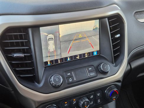 Used 2021 GMC Acadia Denali w/ Denali Technology Package image 19