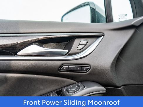 Used 2021 Buick Enclave Avenir w/ Avenir Technology Package image 19