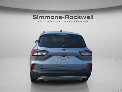 Used 2022 Ford Escape SEL w/ Technology Package image 6