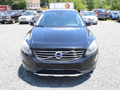 Used 2016 Volvo XC60 T5 Premier AWD/4WD image 3